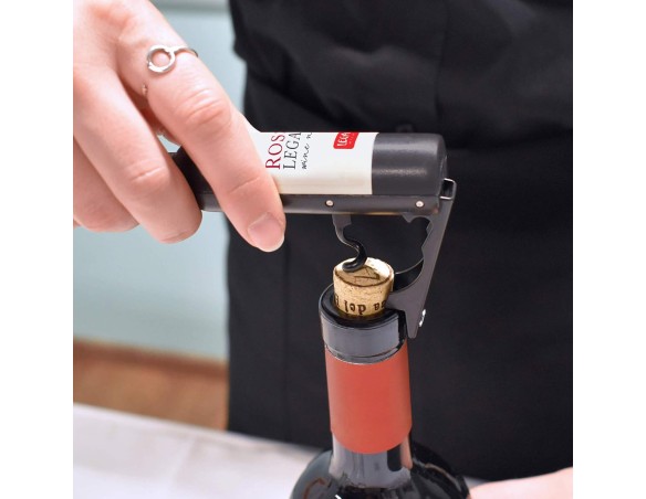 Legami - Apribottiglie, 2,4x11,5 cm, a Forma di Bottiglia di Vino, Cavatappi e Apribottiglie, Magnete sul Retro, in Acciaio Ino