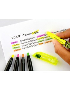 EVIDENZIATORE CANCELLABILE PILOT LIGHT GIALLO 2